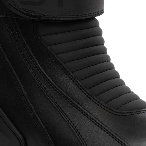 Black waterproof motorcycle boots - Spada Icon Rev.2