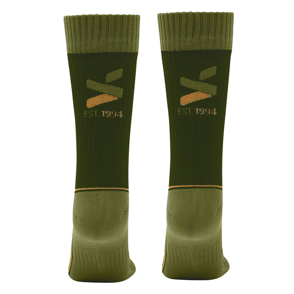 back of a pair of two tone green mtb socks for men